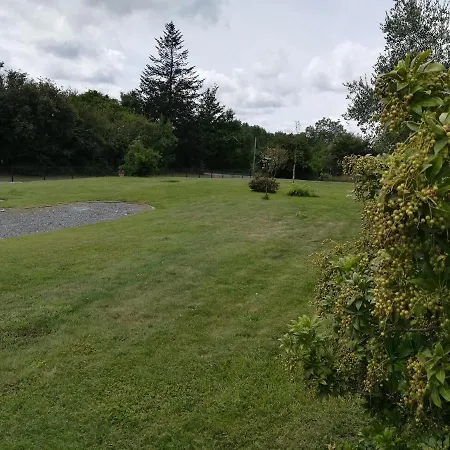 D'hotes Au Naturel 公寓式酒店 3*